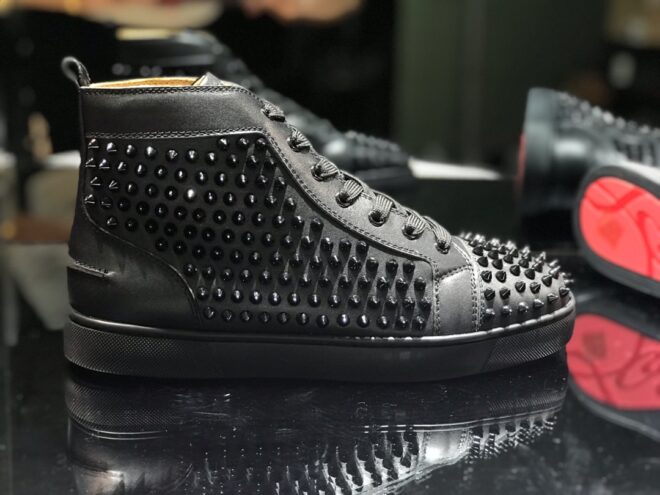 Christian Louboutin Louis Spikes Sneakers Calf leather and spikes Black - Image 4