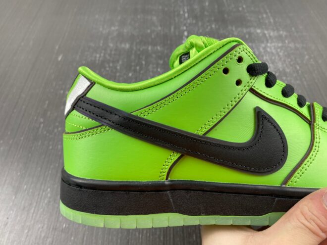 The Powerpuff Girls x Nike SB Dunk Low “Buttercup" - Image 12