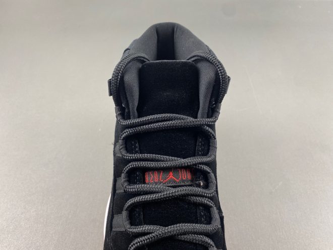 Air Jordan 11 Bred Velvet - Image 8