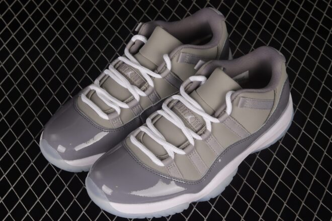 Jordan 11 Retro Low, Cool Grey - Image 3