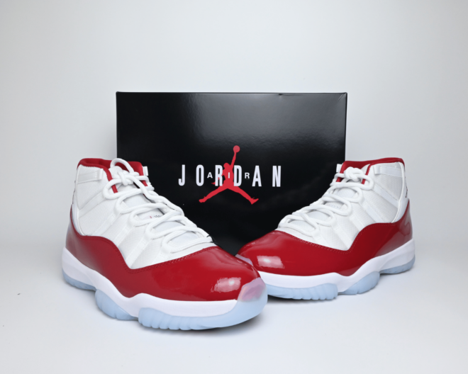 Air Jordan 11 Cherry-White-Varsity Red-Black - Image 6