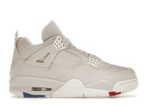 Personalize your look with the Women’s Air Jordan 4 Retro ‘Blank Canvas.’ Features off-white canvas