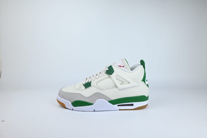 Air Jordan 4 Retro SB Pine Green - Image 5