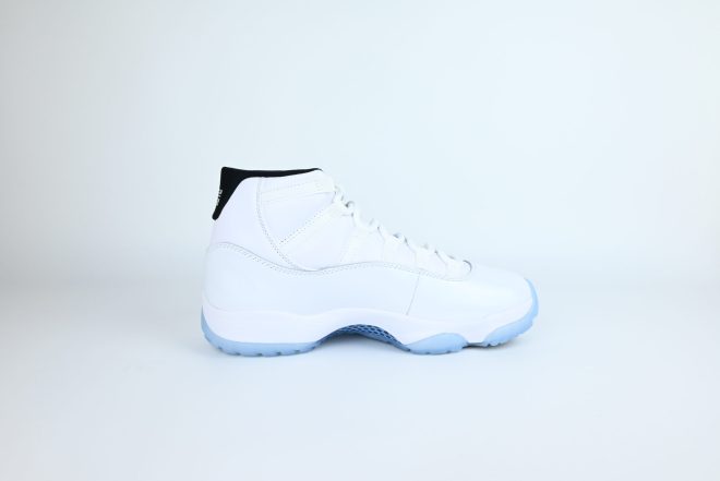 Air Jordan 11 “Legend Blue” (Columbia) - Image 5