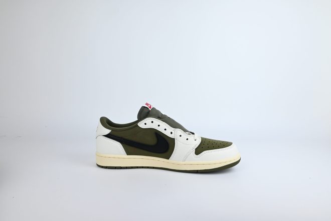 Travis Scott x Air Jordan 1 Low OG Medium Olive - Image 4