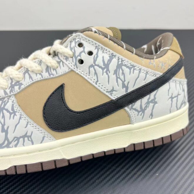 Nike SB Dunk Low Travis Scott Unreleased Sample - Image 8