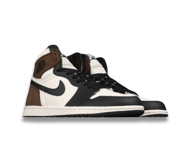 Air Jordan 1 Retro High Dark Mocha - Image 4