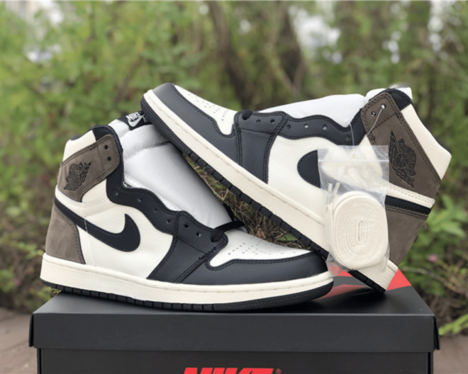 Air Jordan 1 Retro High Dark Mocha - Image 6