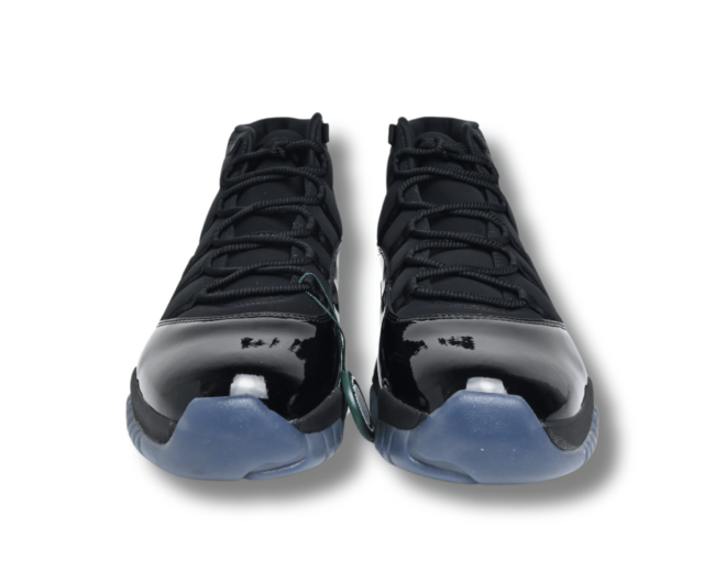 Jordan 11 Retro Cap and Gown - Image 2