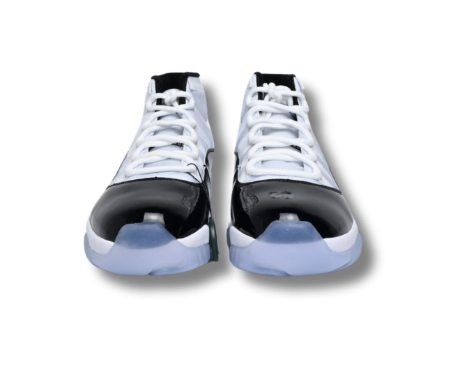 Air Jordan 11 Retro Concord (2018) - Image 2