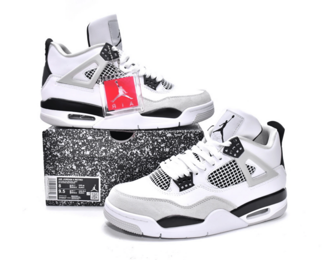 Air Jordan 4 Retro Military Black - Image 6