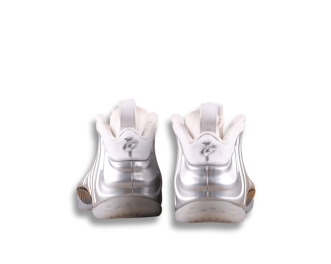 Women's Nike Air Foamposite One Chrome White - Image 2