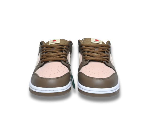 Nike Dunk SB Low Stussy Cherry - Image 4