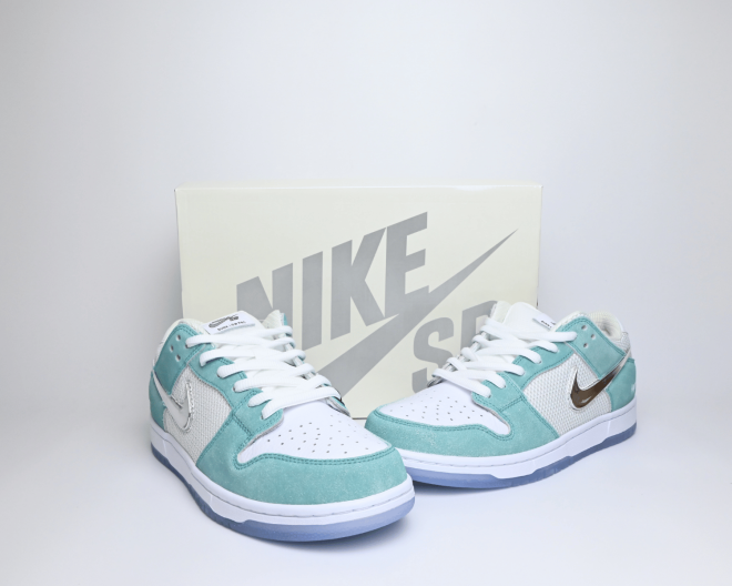 Nike SB Dunk Low April Skateboards - Image 6