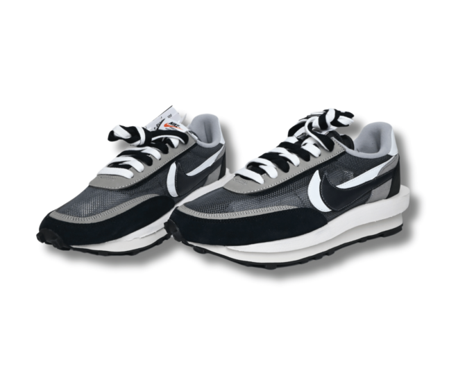 Nike Vaporwaffle, Sacai Black White - Image 4