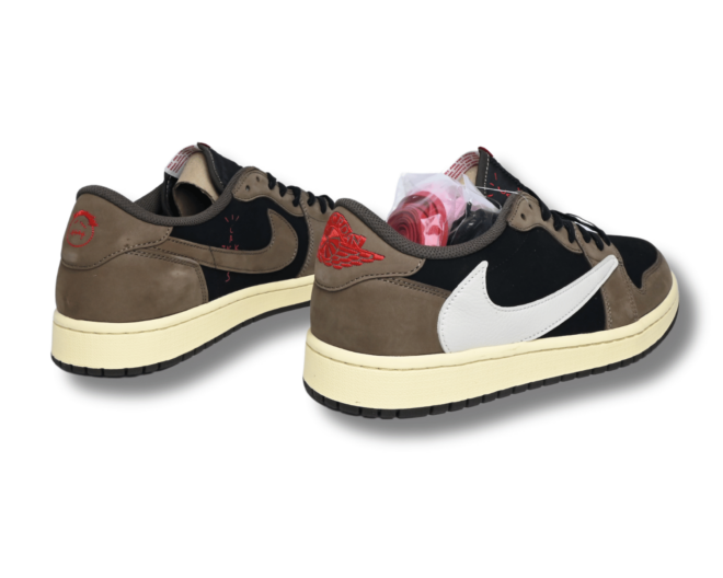 Travis Scott X Air Jordan 1 Low Mocha Extended Size - Image 5