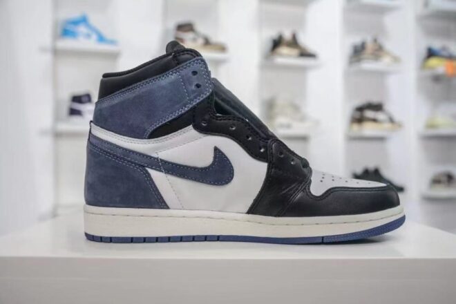 Air Jordan 1 Retro High Blue Moon - Image 6