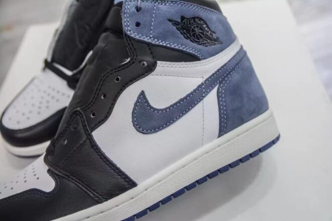 Air Jordan 1 Retro High Blue Moon - Image 10