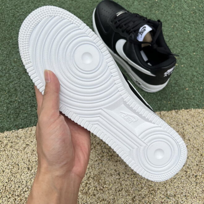 Nike Air Force 1 Low '07 Black - Image 7