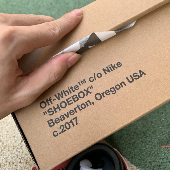 OFF WHITE Air Jordan 1 Chicago Red Extended Size - Image 4