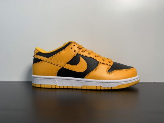 Nike Dunk Low Championship Goldenrod - Image 5