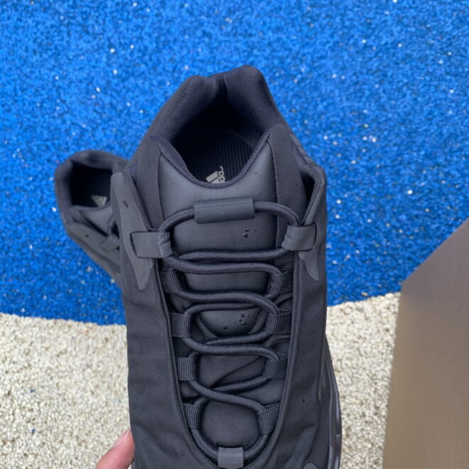 adidas Yeezy Boost 700 MNVN Triple Black - Image 3