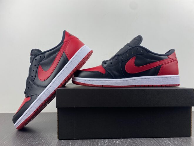 Air Jordan 1 Retro Low OG 'Bred' - Image 16