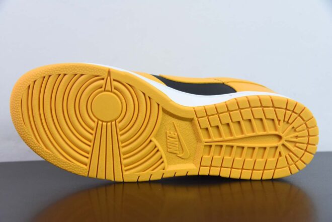 Nike Dunk Low Championship Goldenrod - Image 3