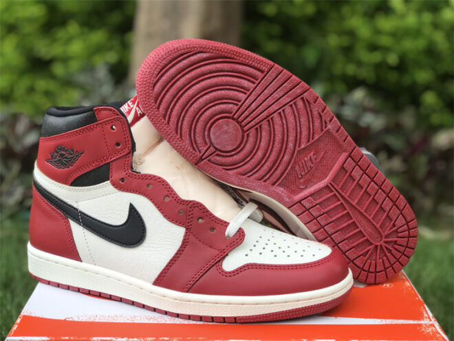 Air Jordan 1 High OG Chicago Lost and Found - Image 19