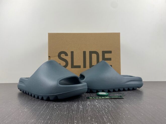 YEEZY SLIDE “Slate Marine” - Image 3