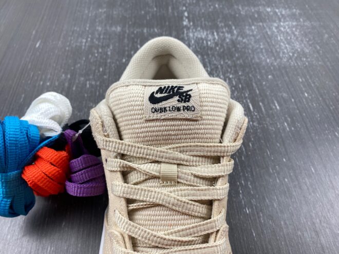 Albino & Preto x Nike Dunk SB Low - Image 10