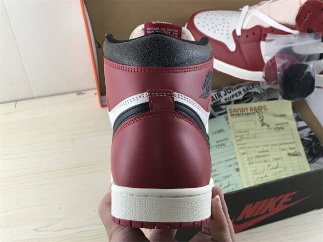 Air Jordan 1 High OG Chicago Lost and Found - Image 20