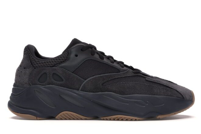 adidas Yeezy Boost 700 Utility Black - Image 2