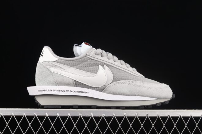 Nike LD Waffle SF, Sacai Fragment Grey - Image 3