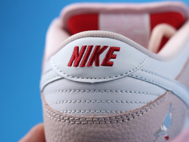 Nike SB Dunk Low Pink Pigeon - Image 9