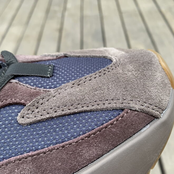 adidas Yeezy Boost 700 Mauve - Image 5