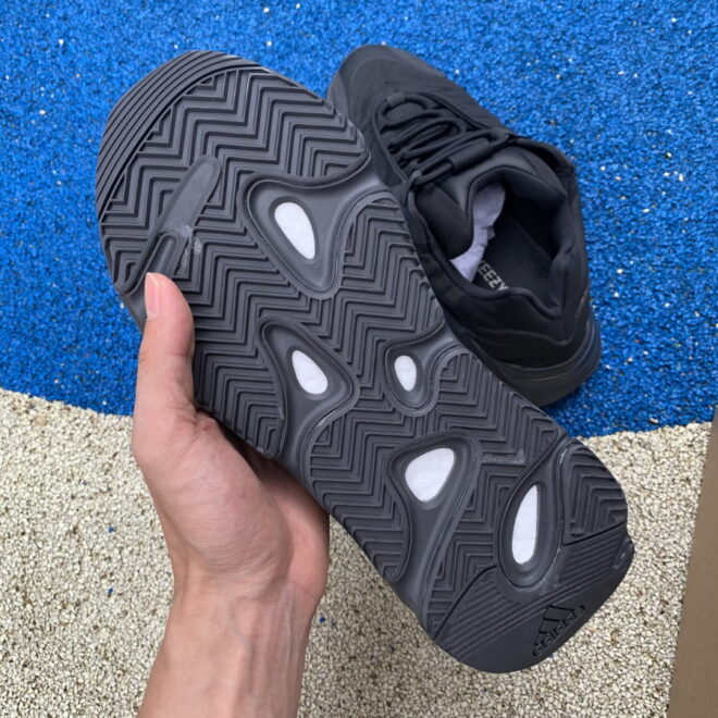 adidas Yeezy Boost 700 MNVN Triple Black - Image 4