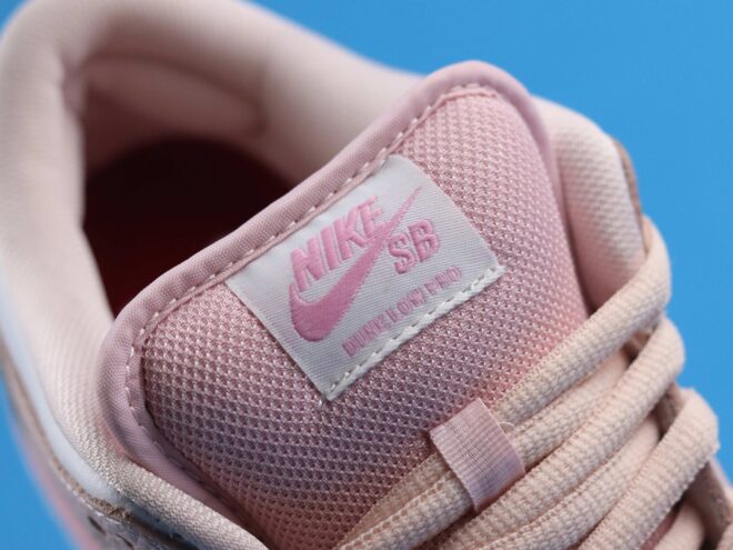 Nike SB Dunk Low Pink Pigeon - Image 11