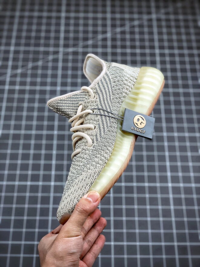 Adidas Yeezy Boost 350 V2 Citrin - Image 4