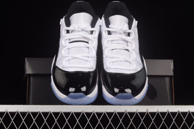 Air Jordan 11 Retro Low Concord - Image 7