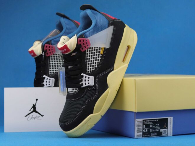 Jordan 4 Retro Union Off Noir - Image 3