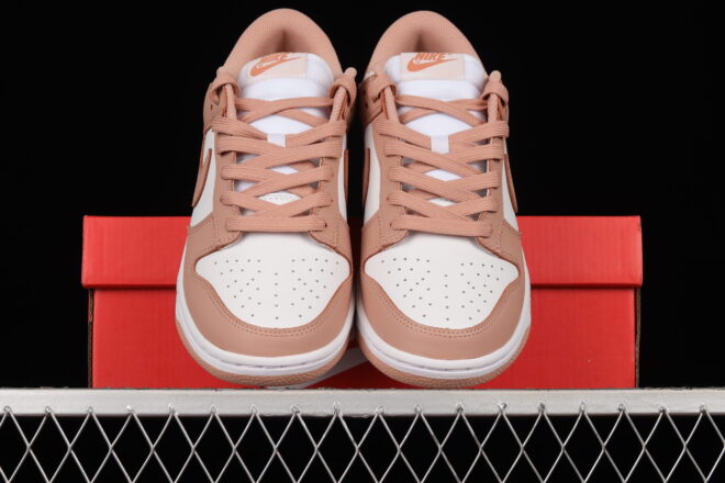 Dunk Low Rose Whisper - Image 4