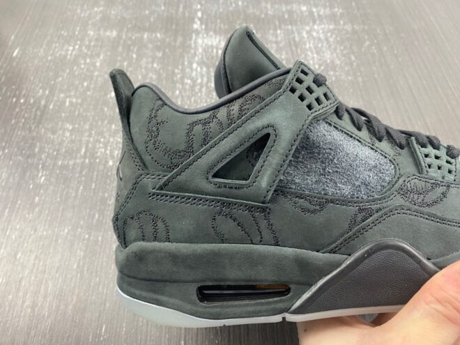 Jordan 4 Retro Kaws Black - Image 16