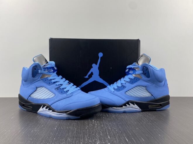 Air Jordan 5 Retro SE 'UNC' - Image 5