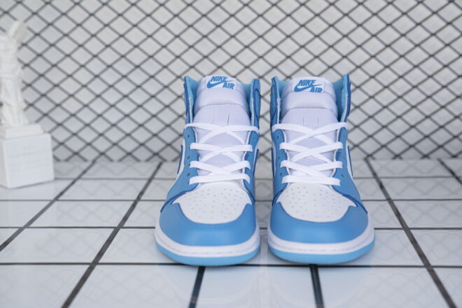 Jordan 1 Retro UNC - Image 11