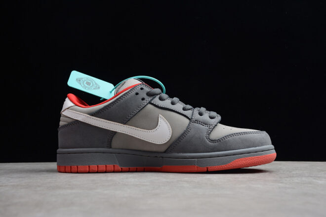 Nike SB Dunk Low Staple NYC Pigeon - Image 16