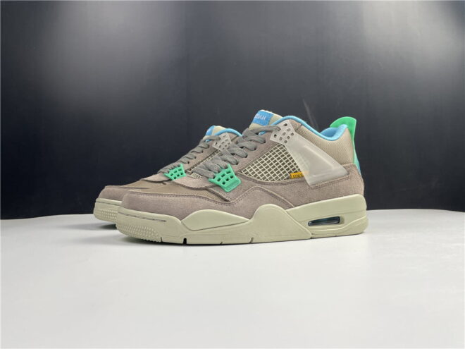 Jordan 4 Retro SP 30th Anniversary Union Taupe Haze - Image 27