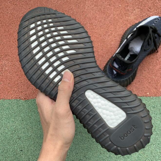 YEEZY 350 v2 - Image 7