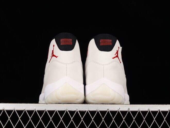 Jordan 11 Retro, Platinum Tint - Image 10