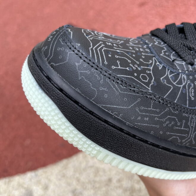 Nike Air Force 1 Low Computer Chip Space Jam - Image 7